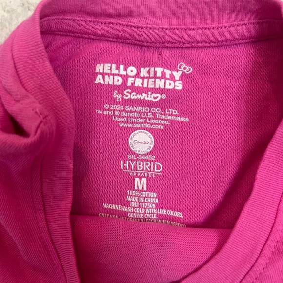 Hello Kitty babytee 💗 - Picture 2 of 2